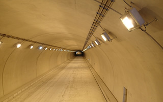 新清水トンネル